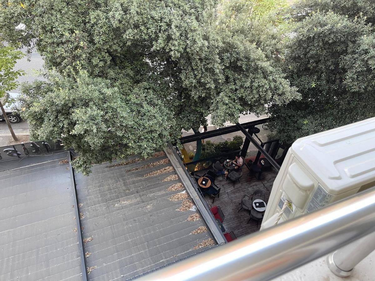 Andys Rooms Hotel Tirana Exterior photo